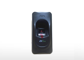 嵌入式安裝設計，采用三色燈紅綠藍顯示，分別對打卡和待機做不同顏色顯示。具有蜂鳴器聲響提醒功能。指紋識別準確，比對速度快捷。